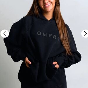 Black Oversized COMFRT Hoodie